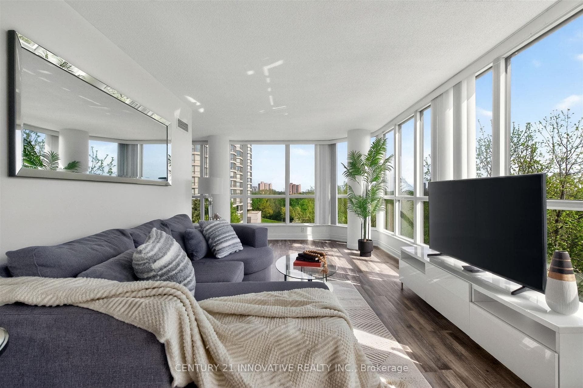 5 Rowntree Road Unit 415, Etobicoke (West Mall / Rexdale), ON M9V 5G9 - Photo 1