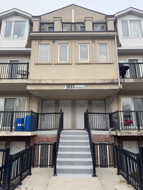 3033 Finch Avenue Unit 2039, Toronto W05