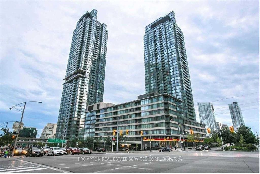 11 Brunel Court Unit 811, Downtown Toronto / Waterfront, ON M5V 3Y3 - Photo 1