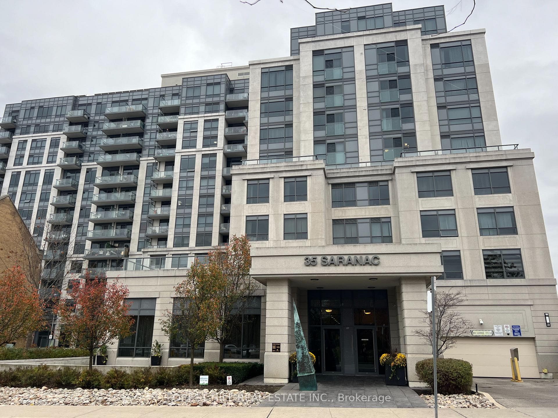 35 Saranac Boulevard Unit 930, Lawrence Park / Bedford Park, ON M6A 2G4 - Photo 1