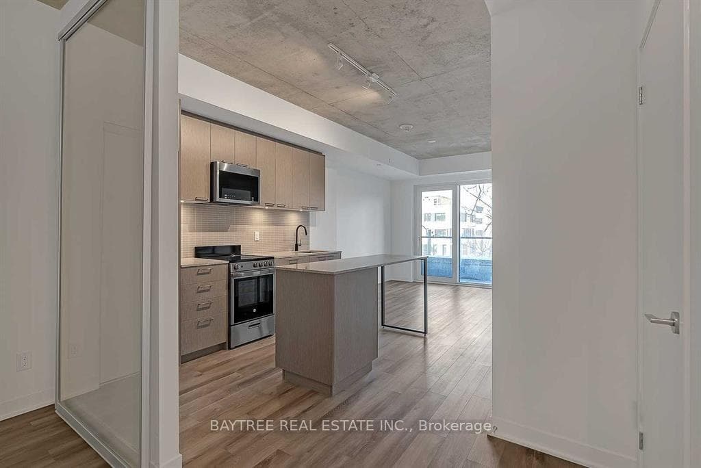 1808 St Clair Avenue Unit 205, Keelesdale / Eglinton West, ON M6N 0C1 - Photo 1