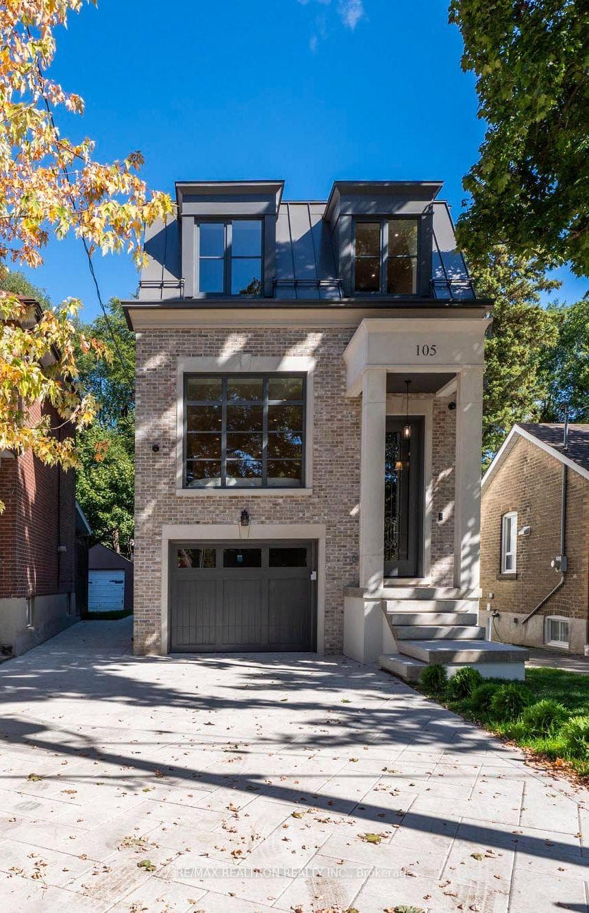 105 Rumsey Road, Flemingdon Park / Don Mills, ON M4G 1P1 - Photo 1