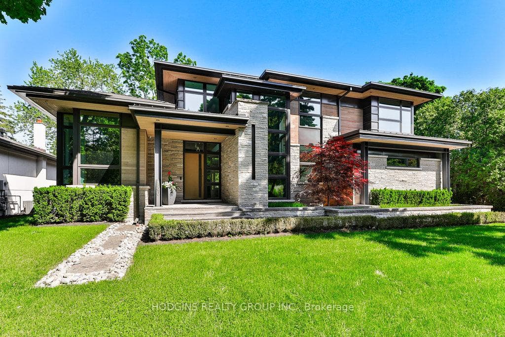130 Harborn Road, Mississauga