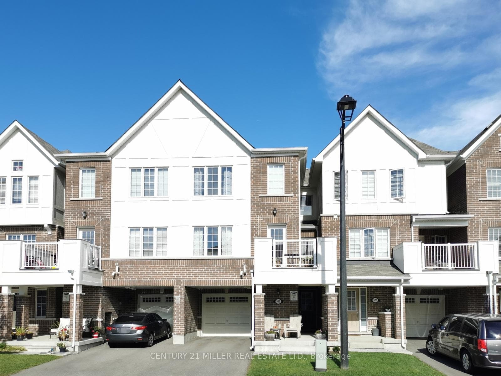 569 Laking Terrace, Milton, ON L9T 9J3 - Photo 1