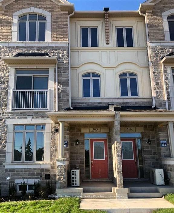 505 Dundas Street, Oakville, ON L6H 3P5 - Photo 1