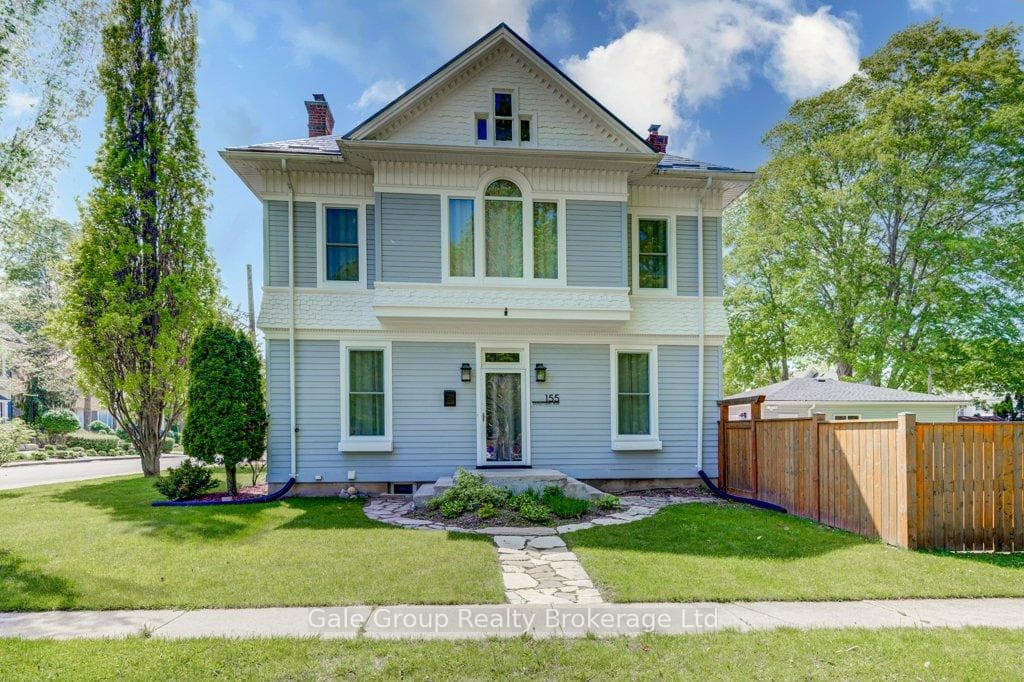 155 Vansittart Avenue, Woodstock, ON N4S 6E7 - Photo 1