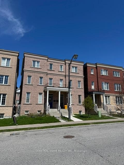 356 Cook Road, Toronto W05