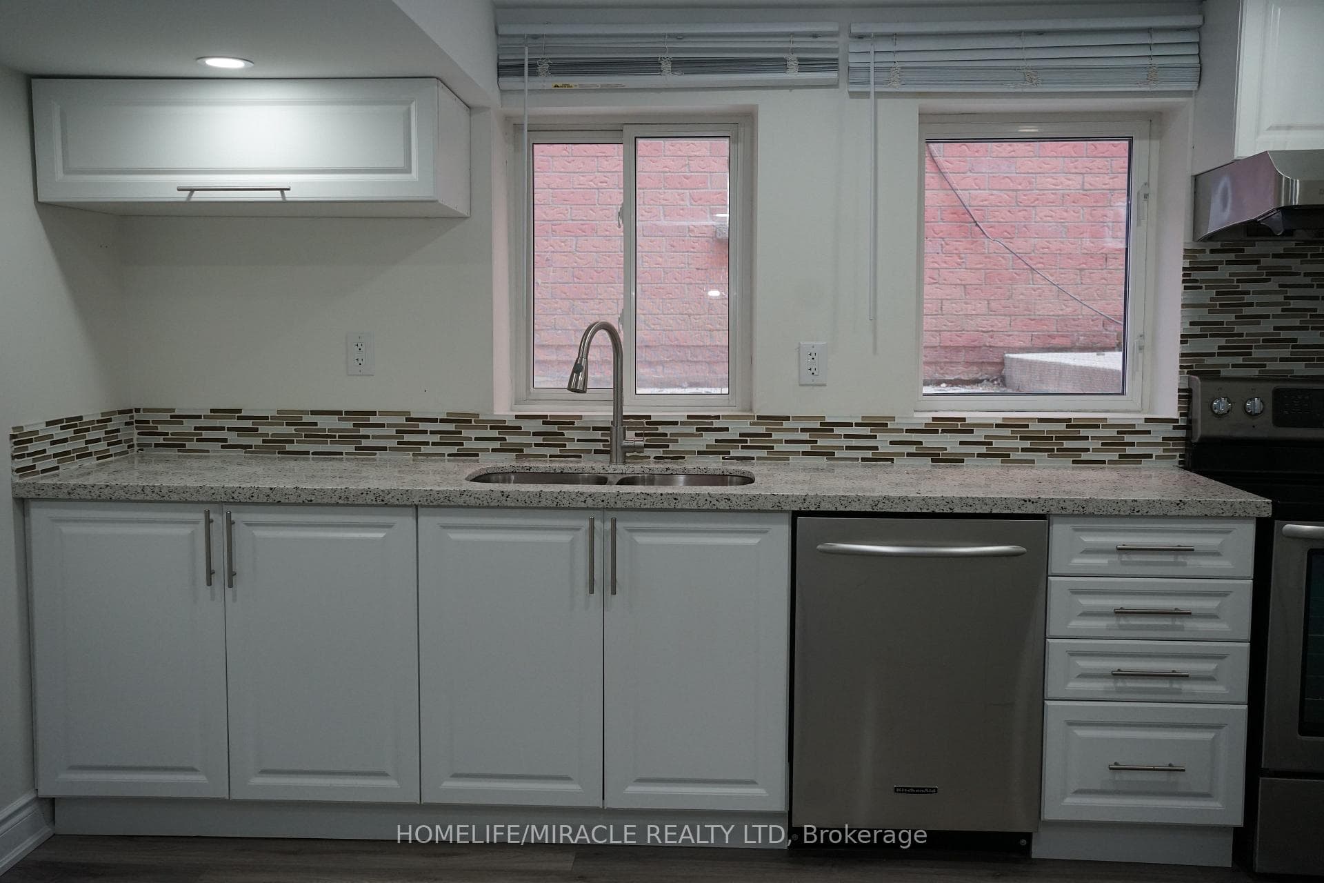 5278 Astwell Avenue Unit Lower, Mississauga, ON L5R 3K1 - Photo 1