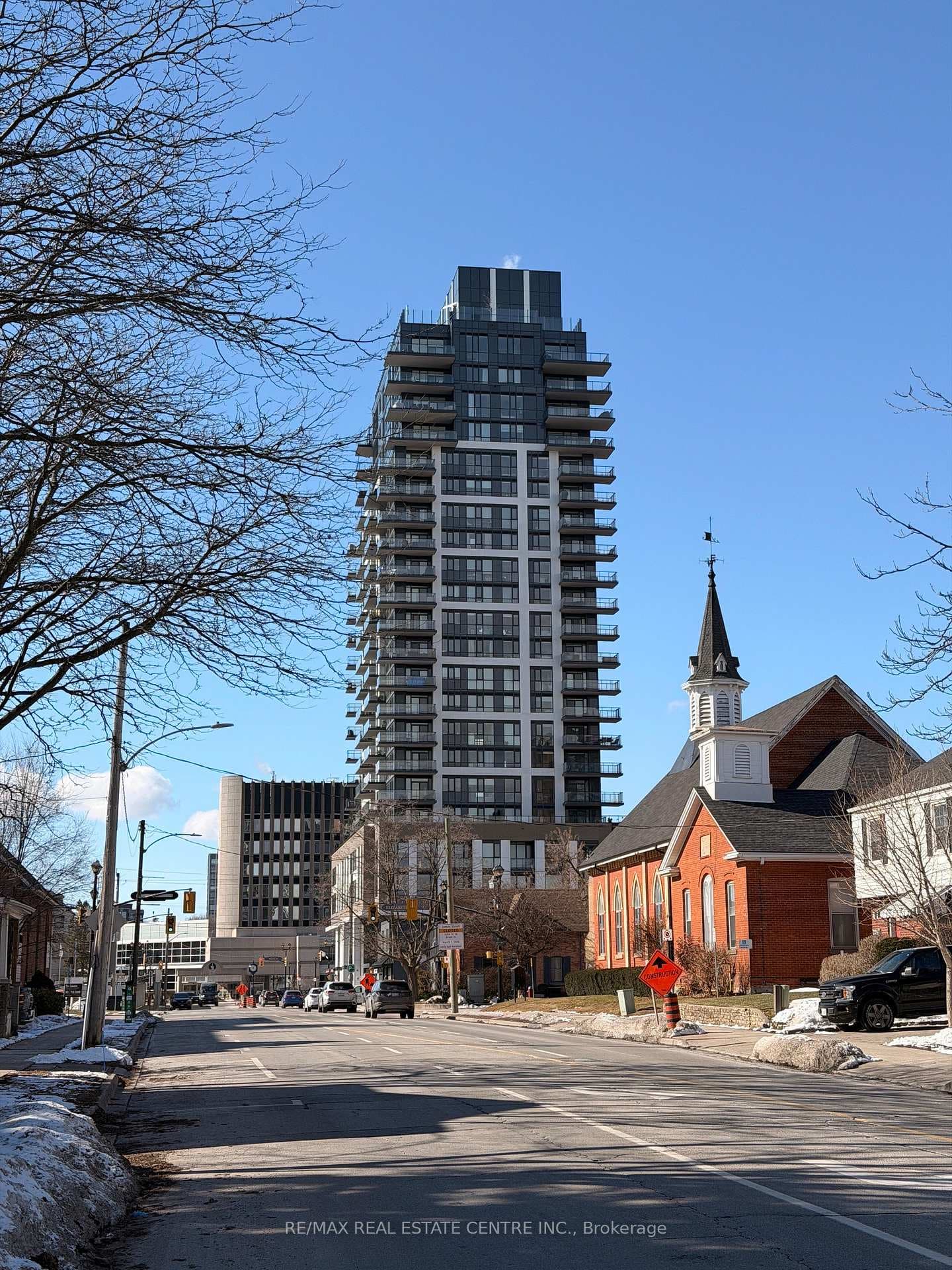 2007 James Street Unit 414, Burlington, ON L7R 0G7 - Photo 1