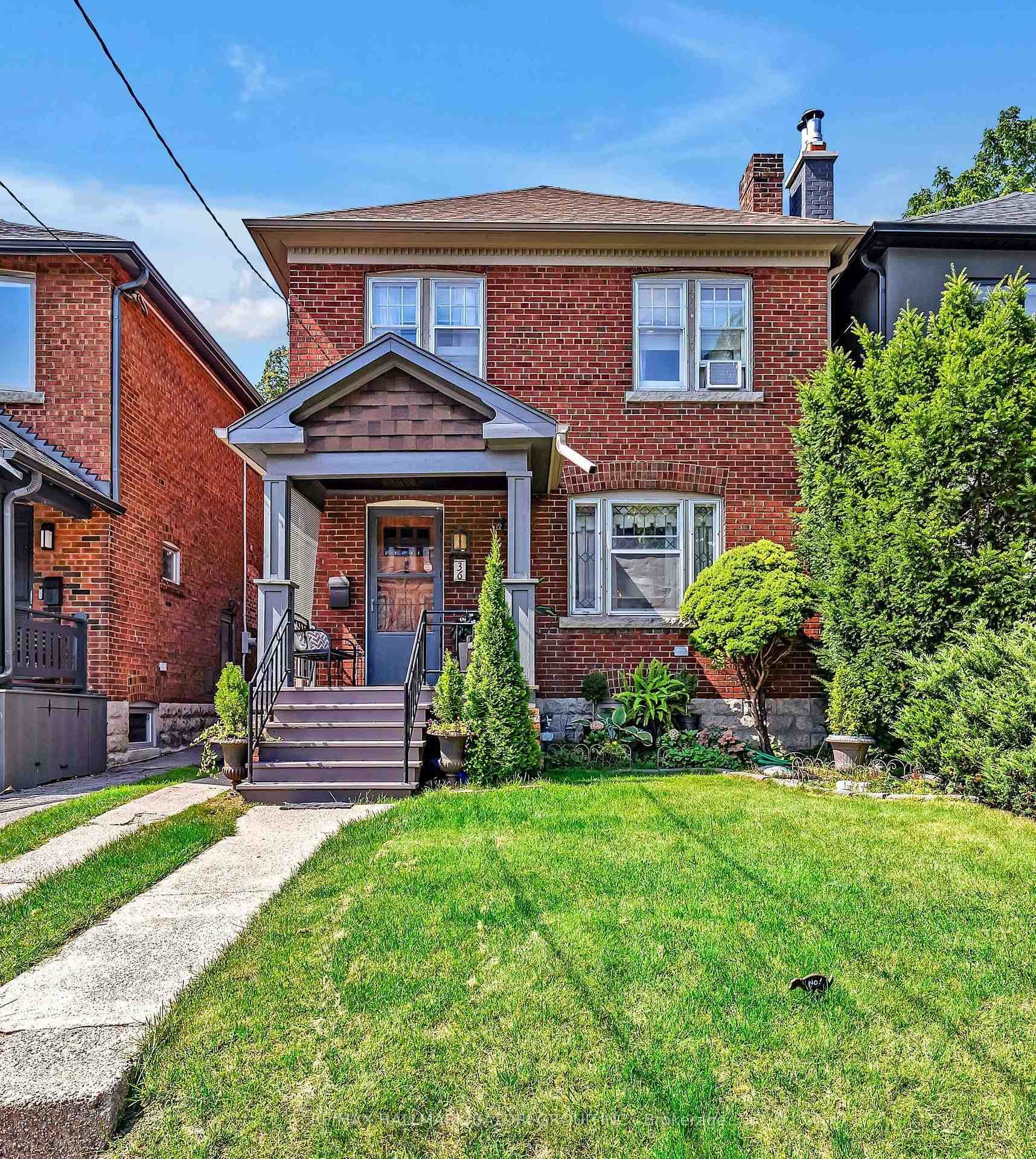 36 Hadley Road, Toronto C10