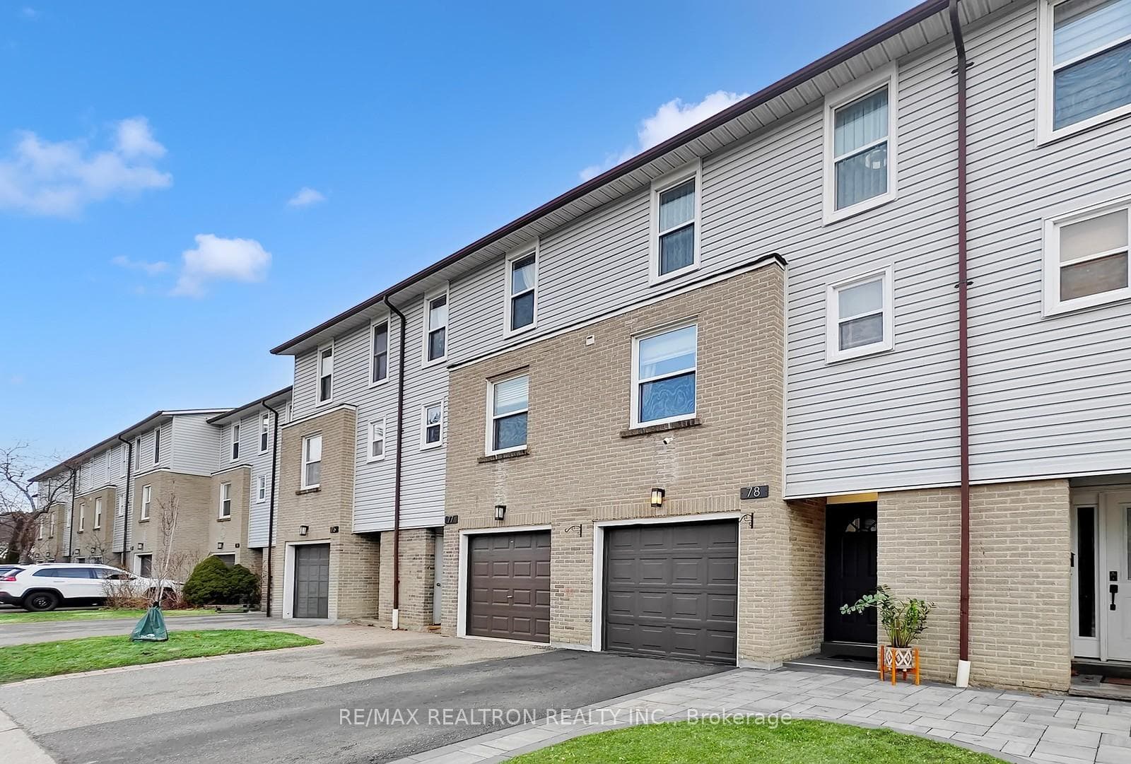 2440 Bromsgrove Road Unit 78, Mississauga, ON L5J 4J7 - Photo 1