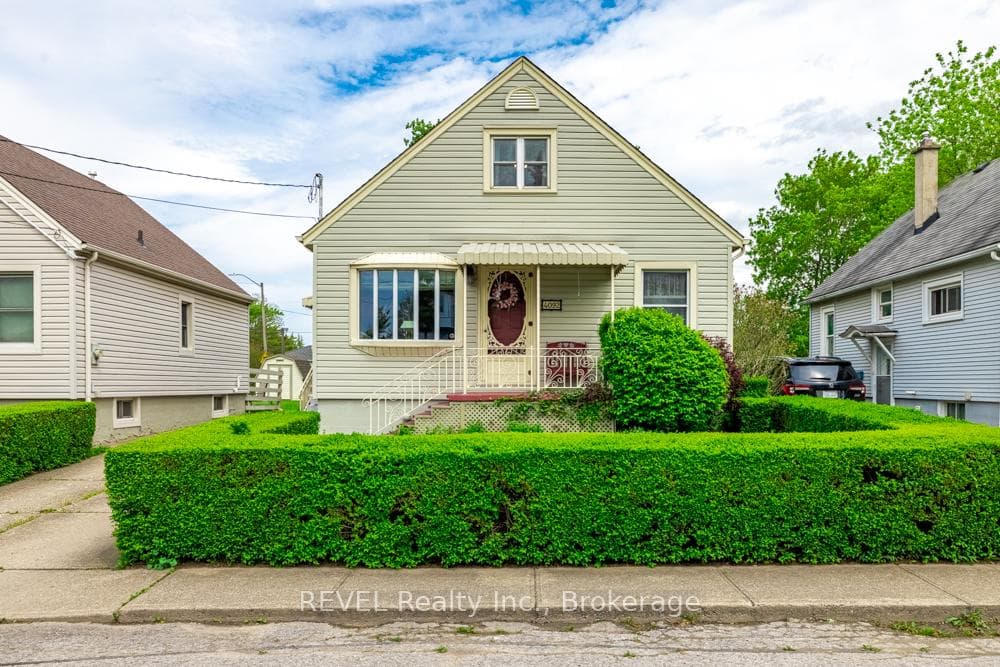 Welcome to 4092 Acheson Ave!