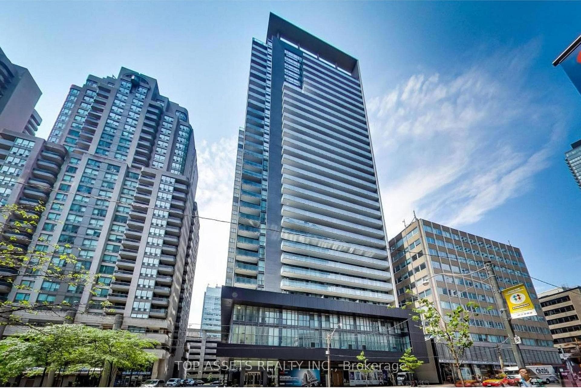 770 Bay Street Unit 2112, Downtown Toronto / Waterfront