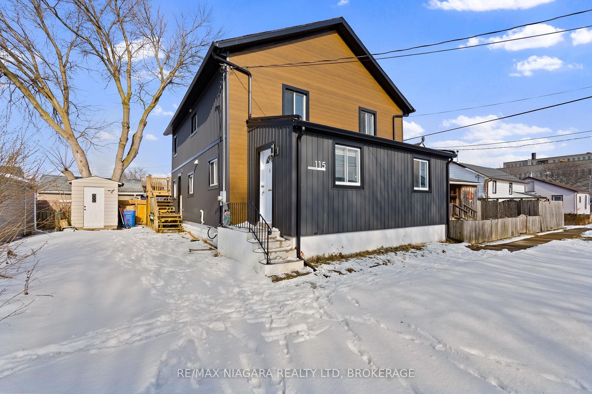 115 Kinnear Street, Port Colborne, ON L3K 1A8 - Photo 1