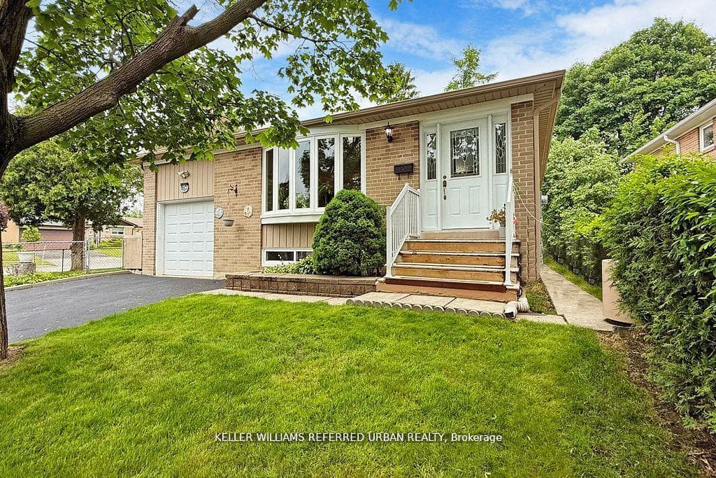 11 Midcroft Drive, Agincourt / Milliken, ON M1S 1W9 - Photo 1