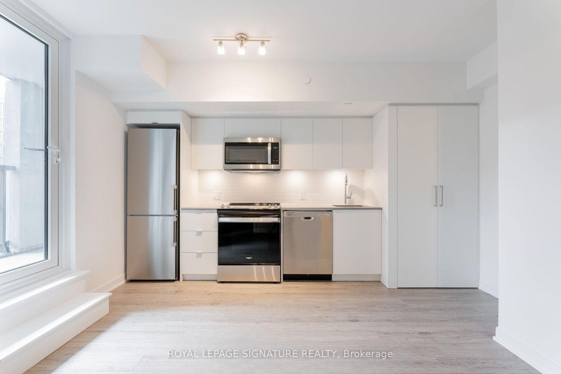 500 Wilson Avenue Unit 340, North York (Bathurst Manor / Clanton Park), ON M3H 0E5 - Photo 1