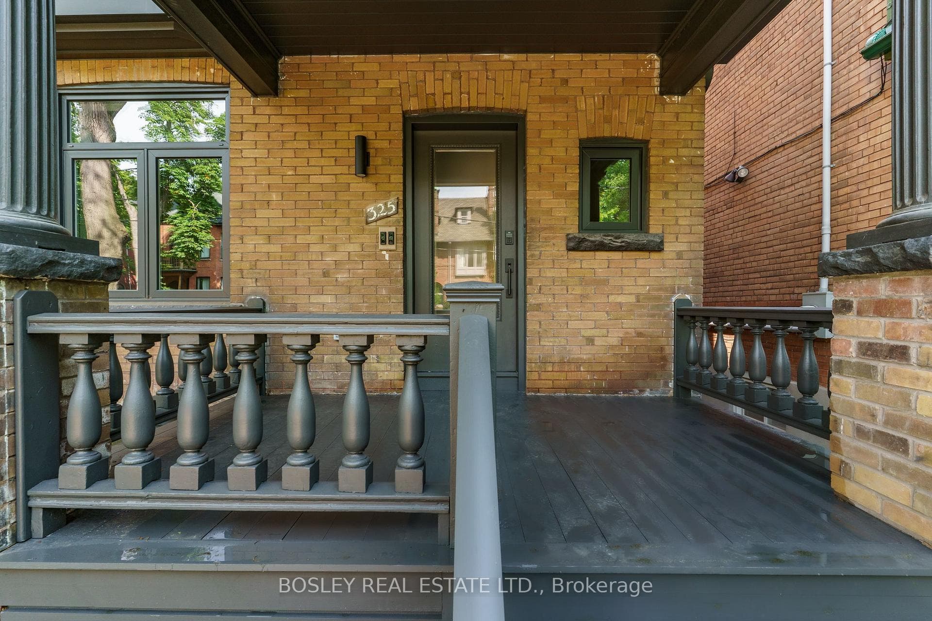 325 Brunswick Avenue Unit Main Floor, Annex / Yorkville / Summerhill, ON M5R 2Z1 - Photo 1