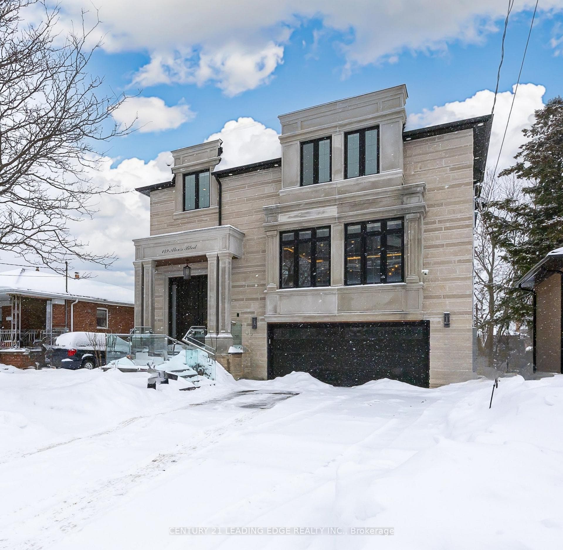 149 Alexis Boulevard, North York (Bathurst Manor / Clanton Park), ON M3H 2R1 - Photo 1