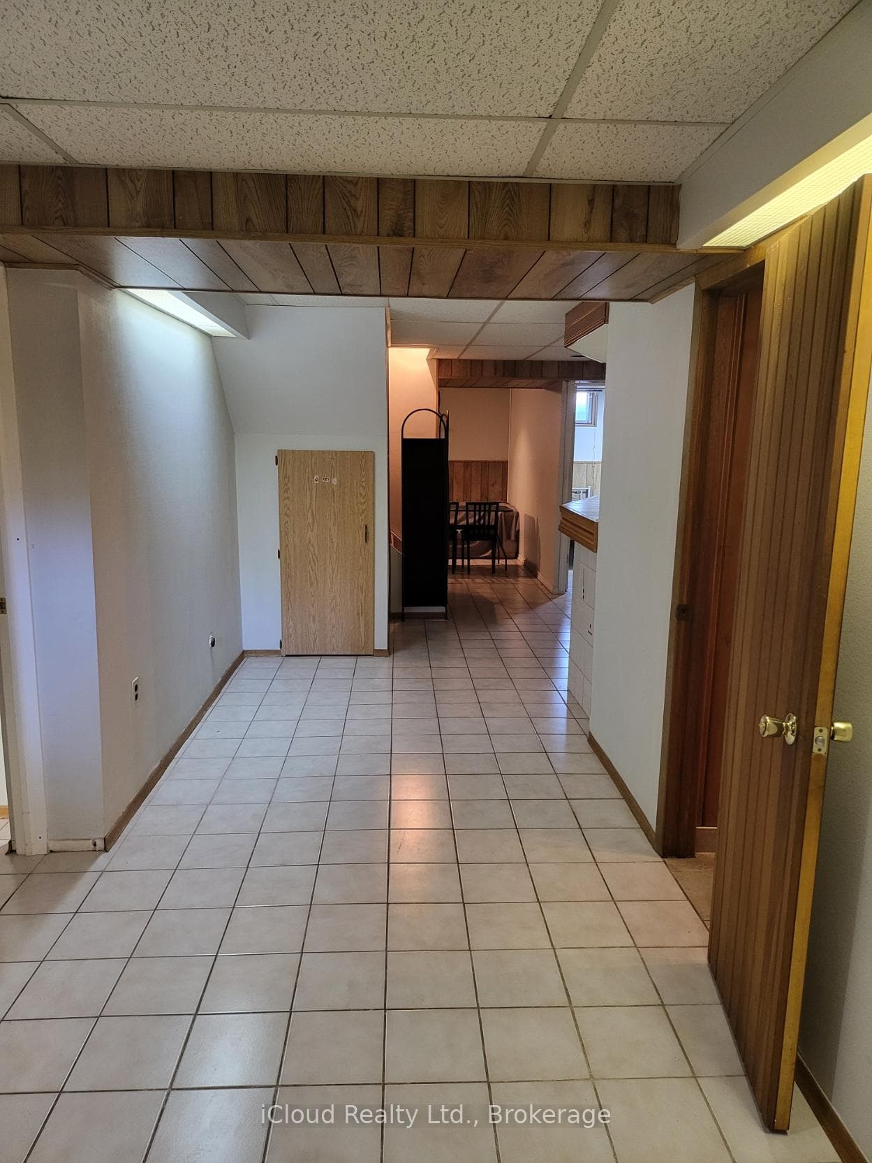 2498 Privet Cres Crescent, Mississauga, ON L5B 2S4 - Photo 1