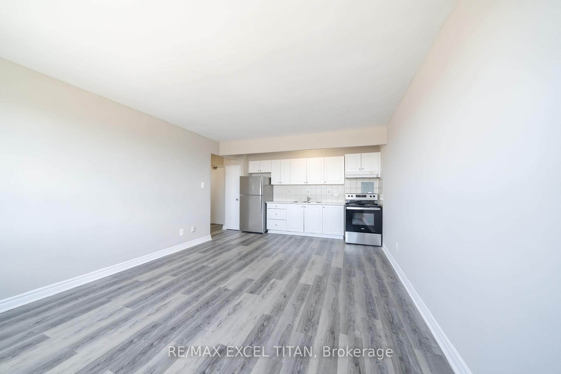 468 Ottawa Street Unit 623B, Hamilton, ON L8H 4A6 - Photo 1