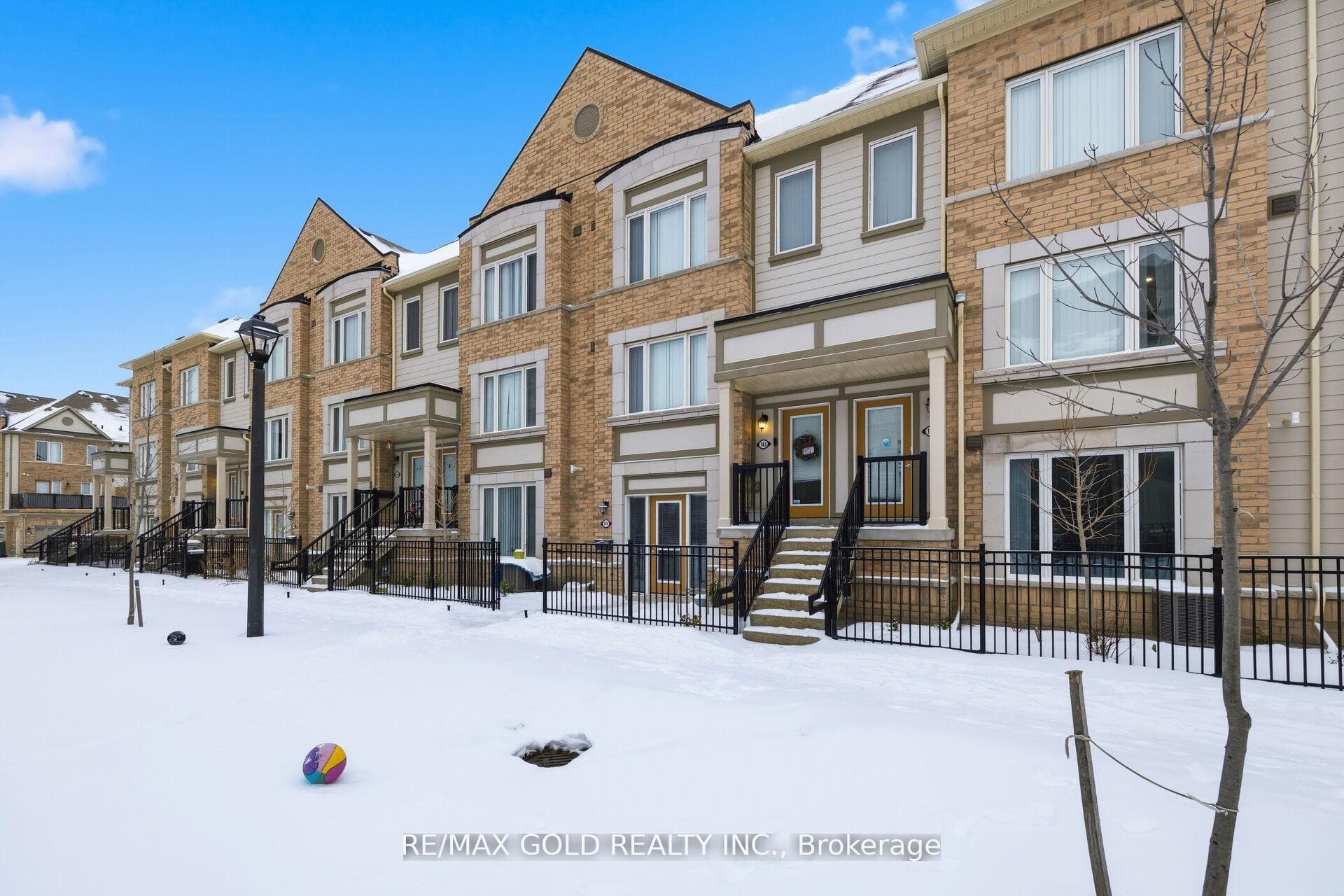 1 Beckenrose Court Unit 144, Brampton, ON L6Y 6G2 - Photo 1