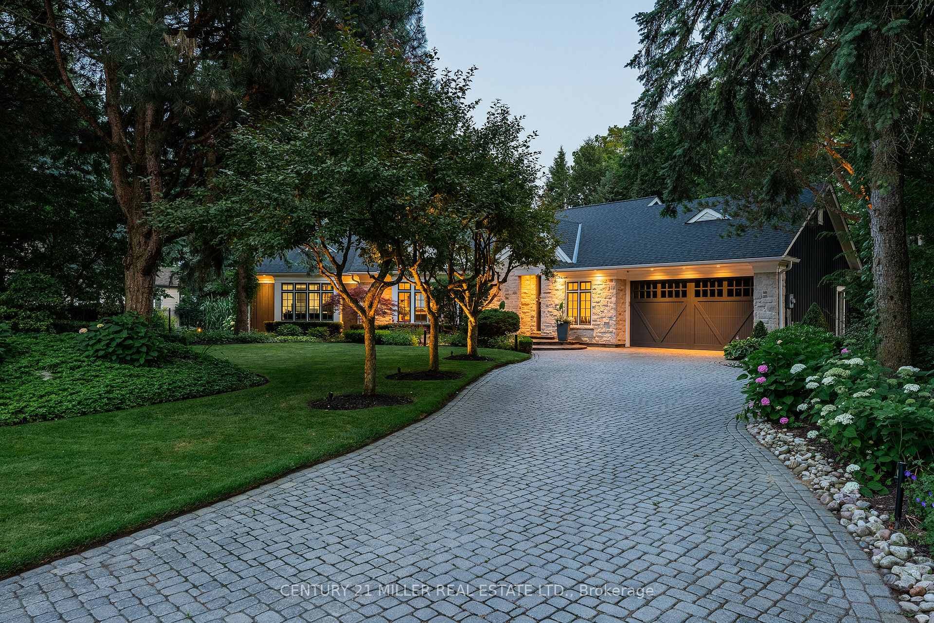 2348 Carrington Place, Oakville
