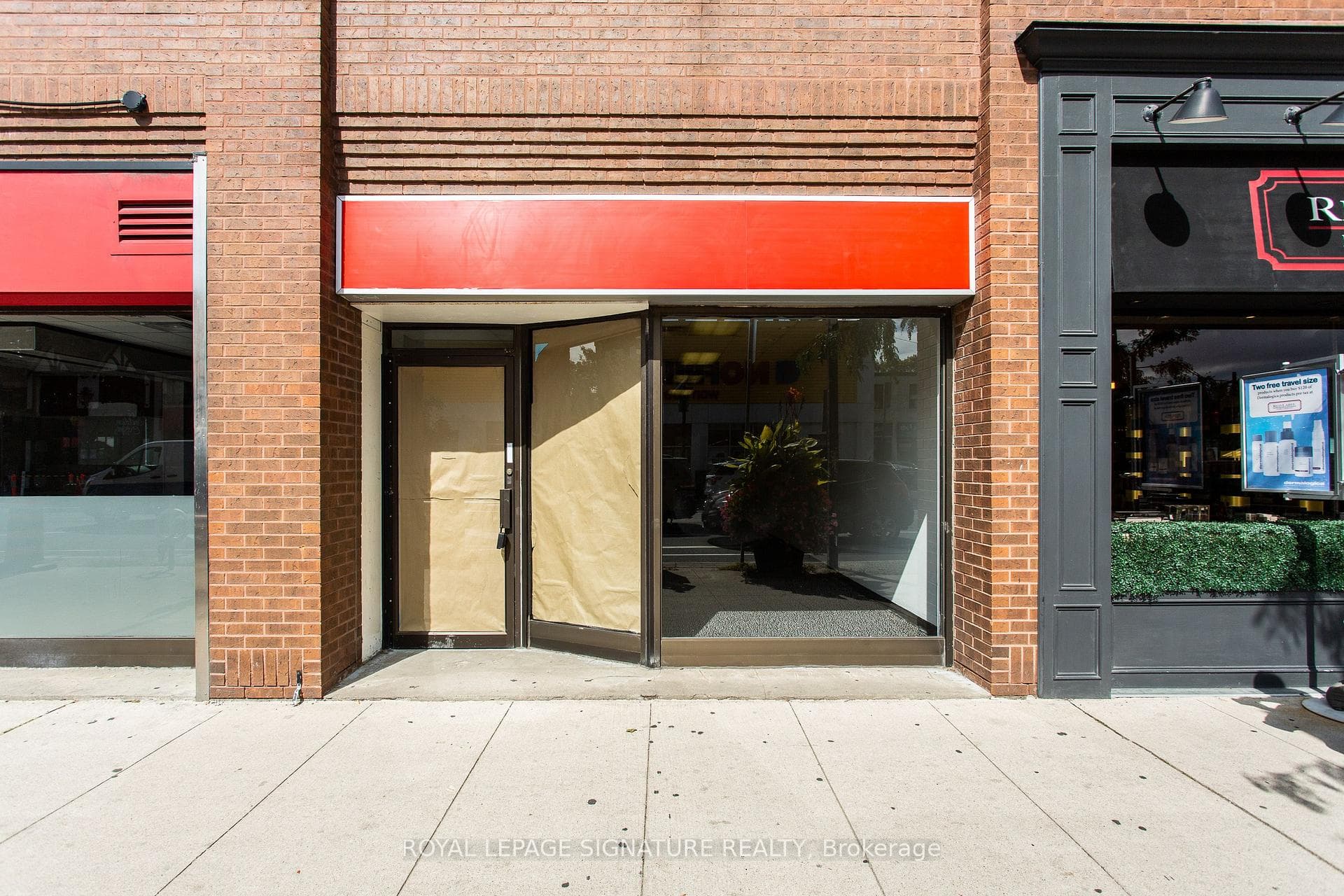 2190 Bloor Street Unit C, Bloor West Village / Swansea, ON M6S 1N3 - Photo 1
