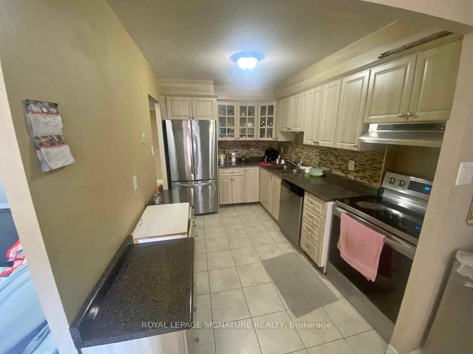 49 Silverstone Drive Unit 501, Etobicoke (West Mall / Rexdale), ON M9V 3G2 - Photo 1