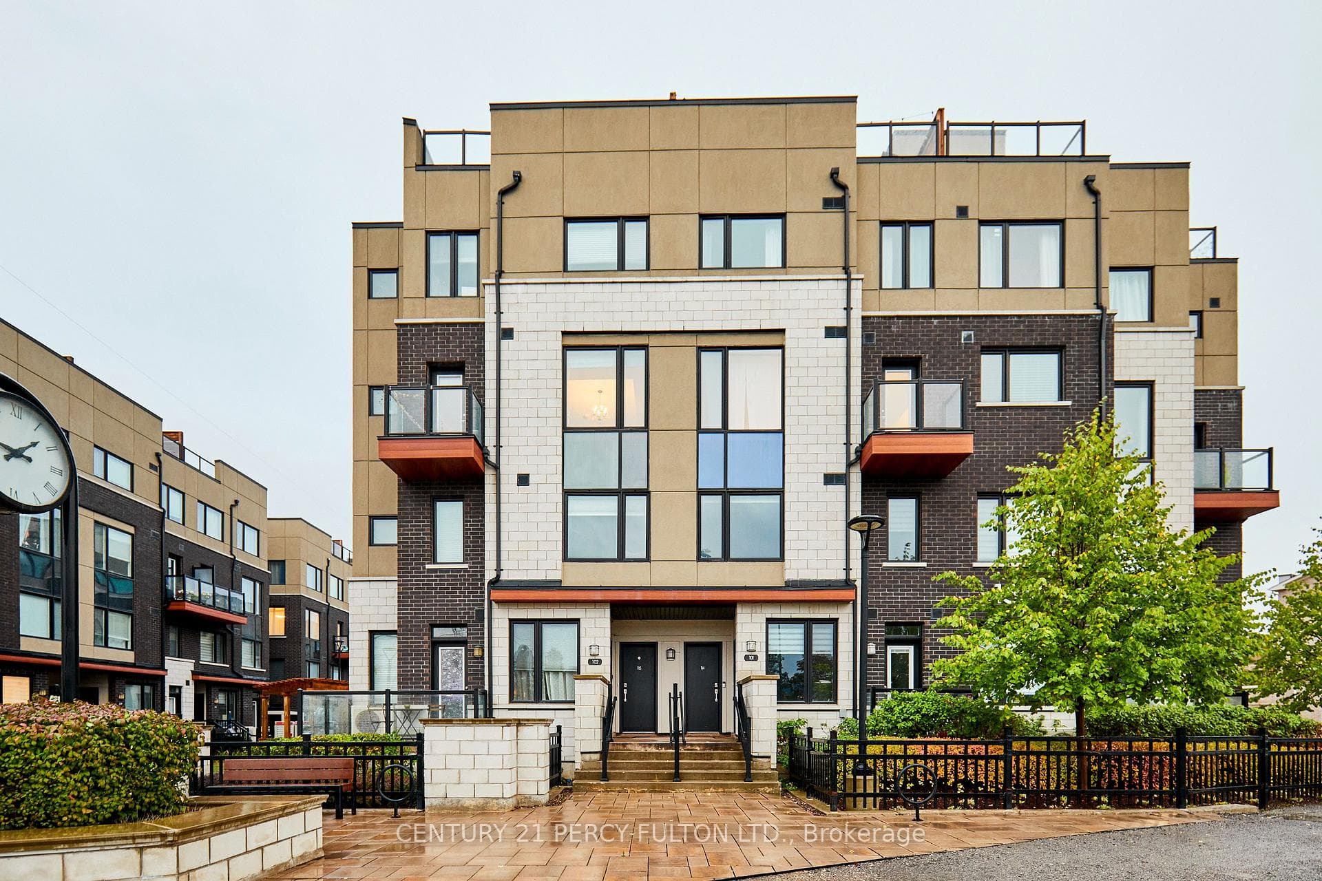 1555 Kingston Road Unit 114, Pickering, ON L1V 0E9 - Photo 1