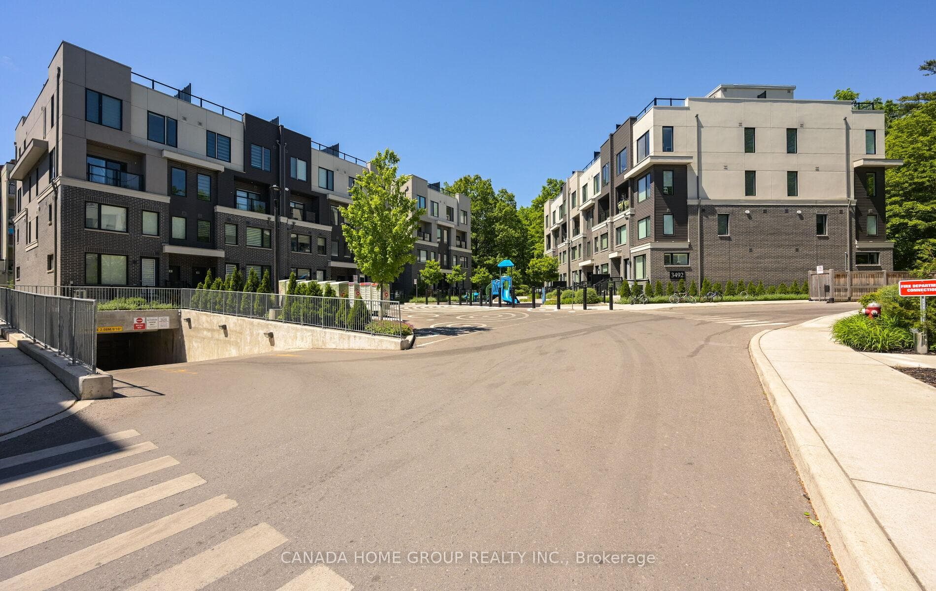 3492 Widdicombe Way Unit 12, Mississauga, ON L5L 0B8 - Photo 1