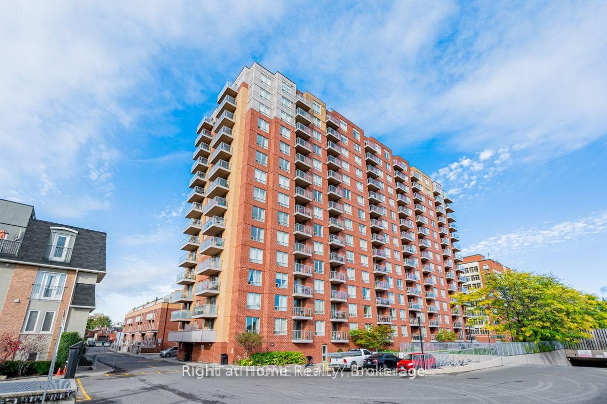 1369 Bloor Street Unit 403, Downtown Toronto / Waterfront, ON M6P 4J4 - Photo 1