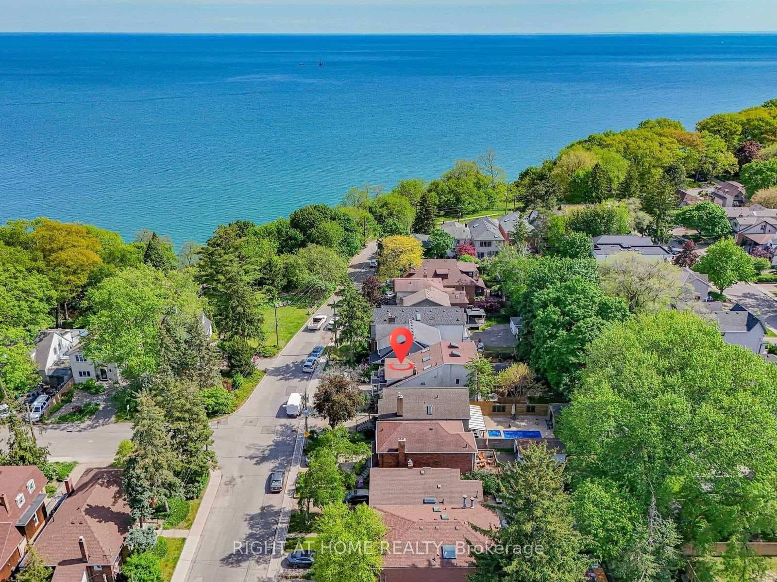 20 Kildonan Drive, Birch Cliff / Cliffside, ON M1N 3B5 - Photo 1