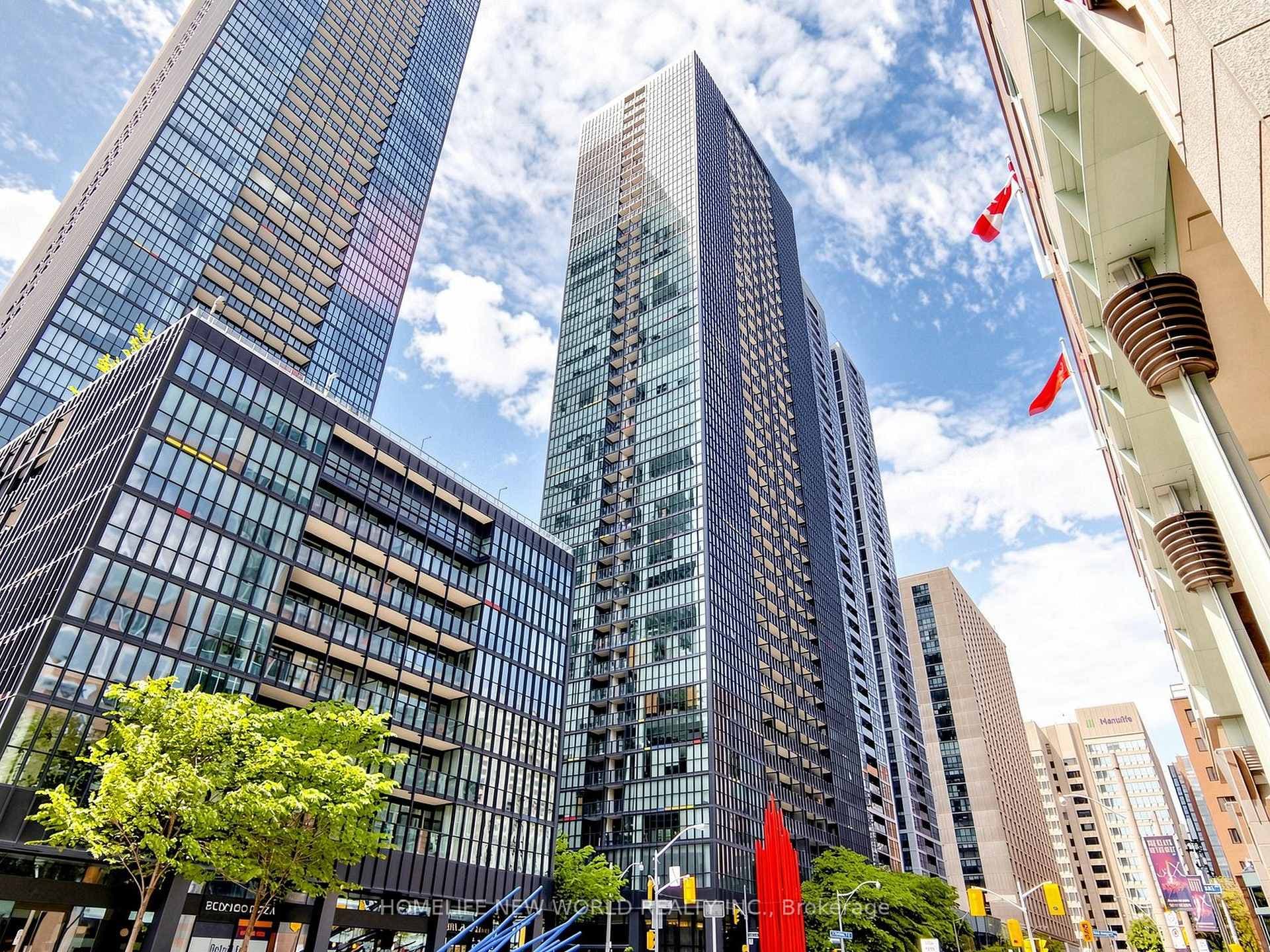 110 Charles Street Unit 1406, Regent Park / Cabbagetown / St. James Town, ON M4Y 1T5 - Photo 1