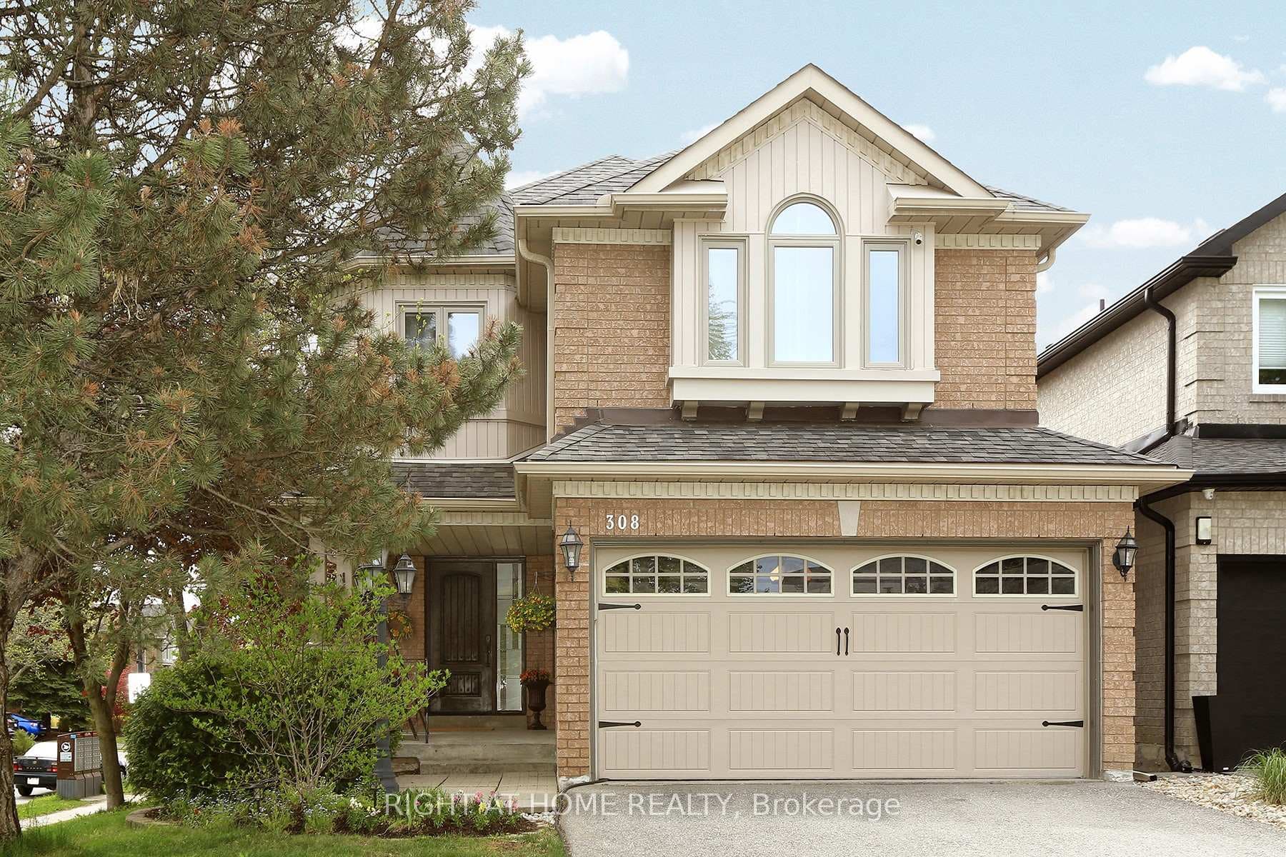 308 Rushbrook Drive, Newmarket