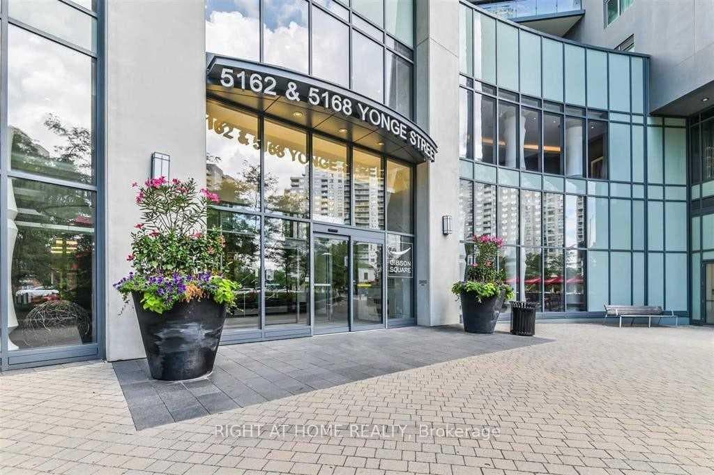 5162 Yonge Street Unit 2615, Thornhill / Willowdale, ON M2N 0E9 - Photo 1