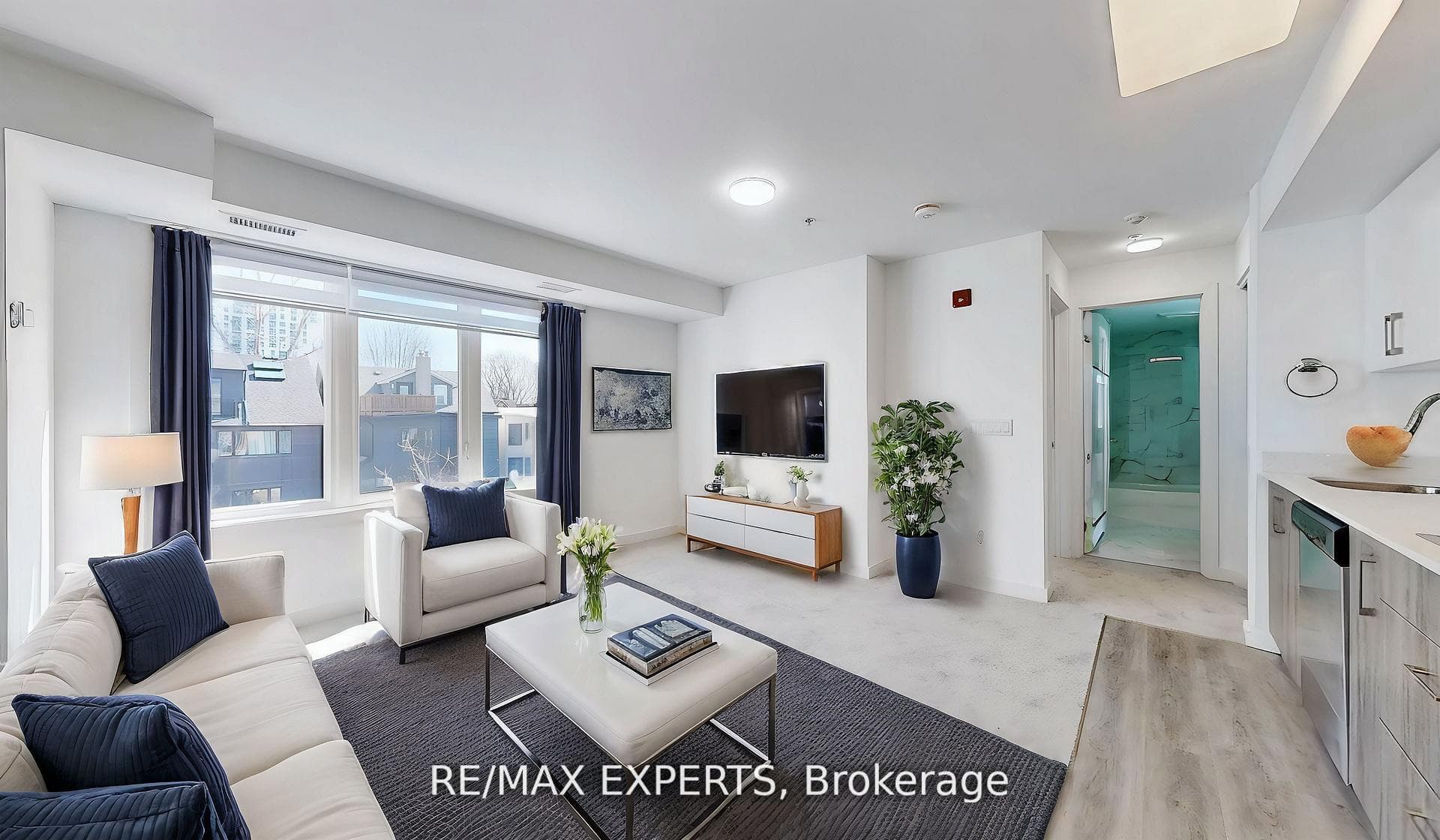 45 Connaught Avenue Unit 303, Riverdale / Leslieville, ON M4L 2V8 - Photo 1