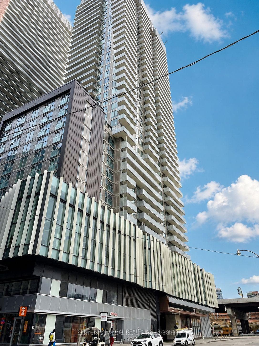 20 Richardson Street Unit 908, Regent Park / Cabbagetown / St. James Town, ON M5A 0S6 - Photo 1