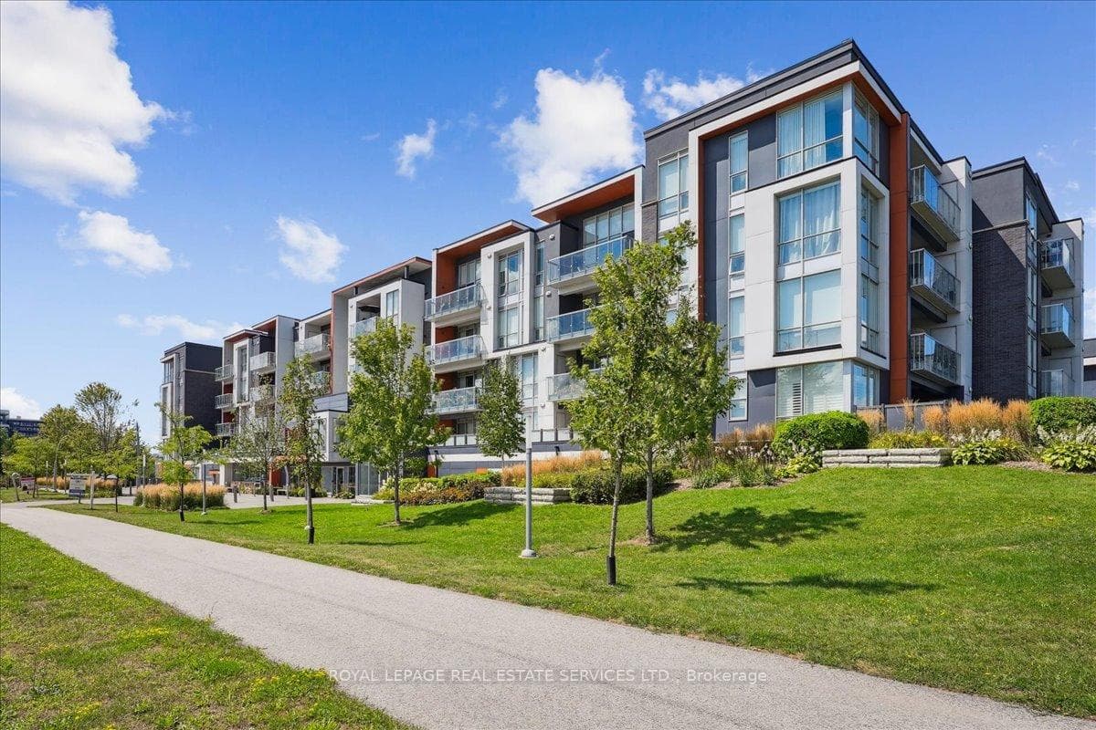3028 Creekshore Common Unit 105, Oakville, ON L6M 5K6 - Photo 1
