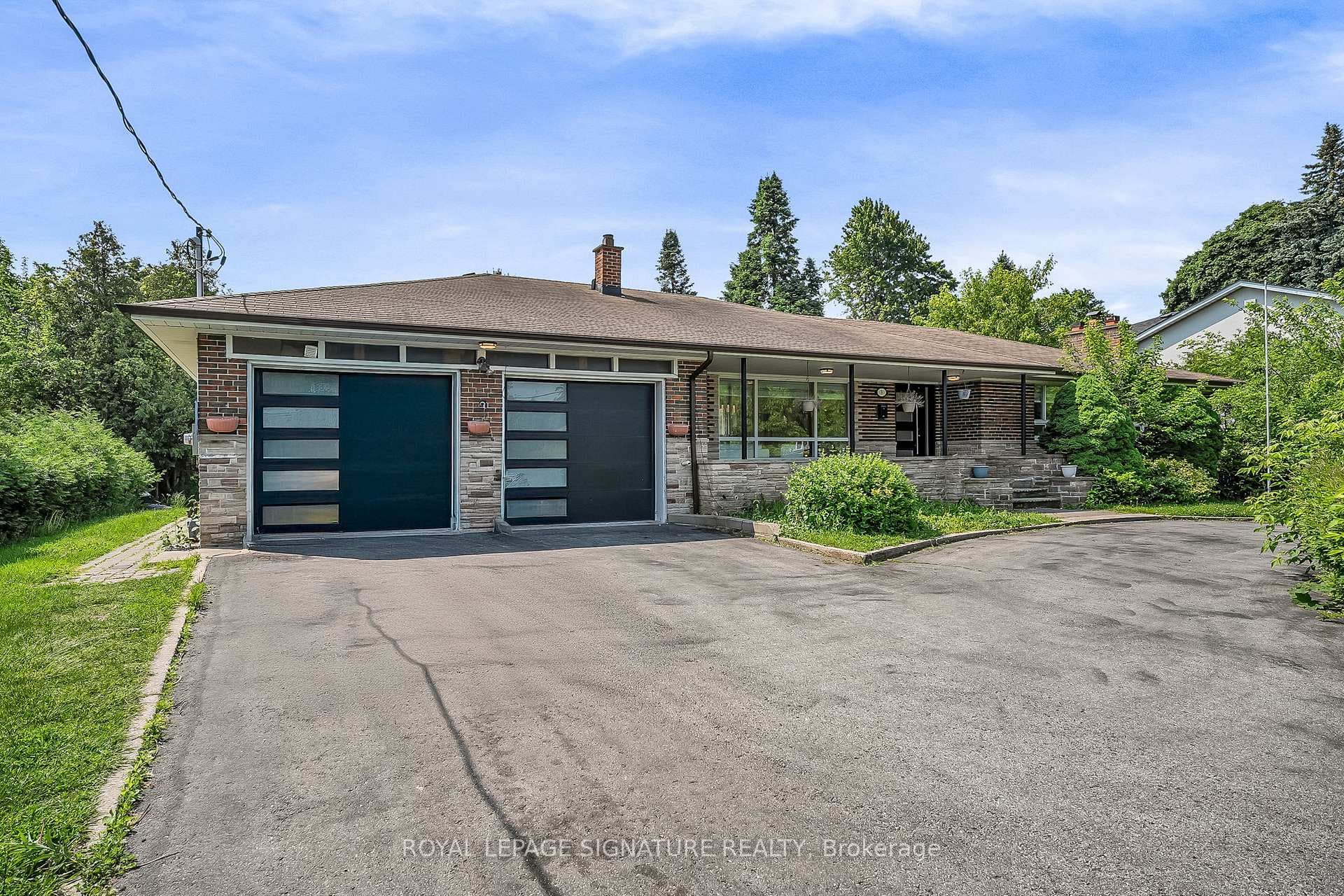 3 Braeburn Boulevard, Scarborough Town Centre, ON M1J 2P9 - Photo 1
