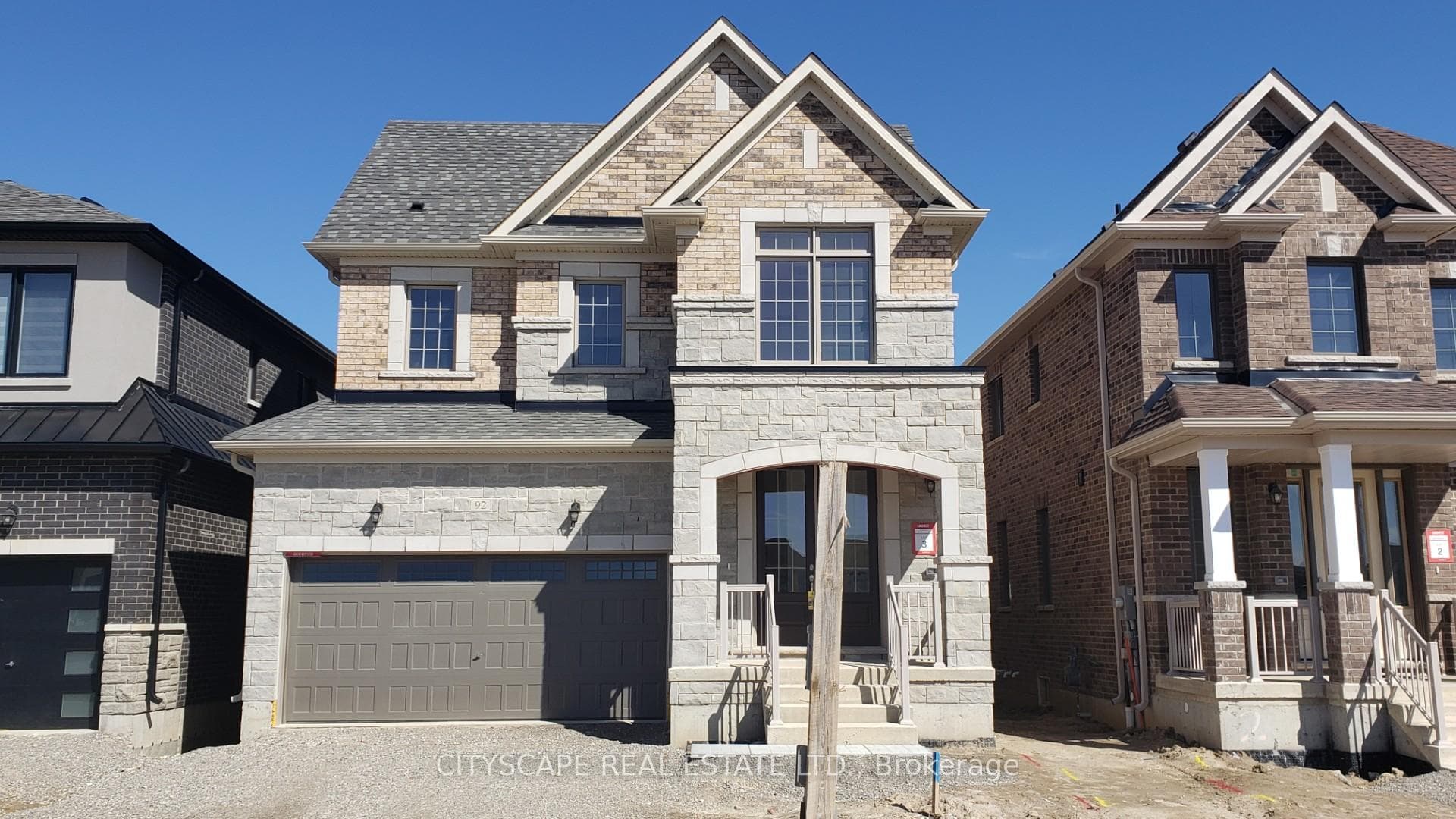 92 Strickland Avenue, Brantford, ON N3T 0X7 - Photo 1