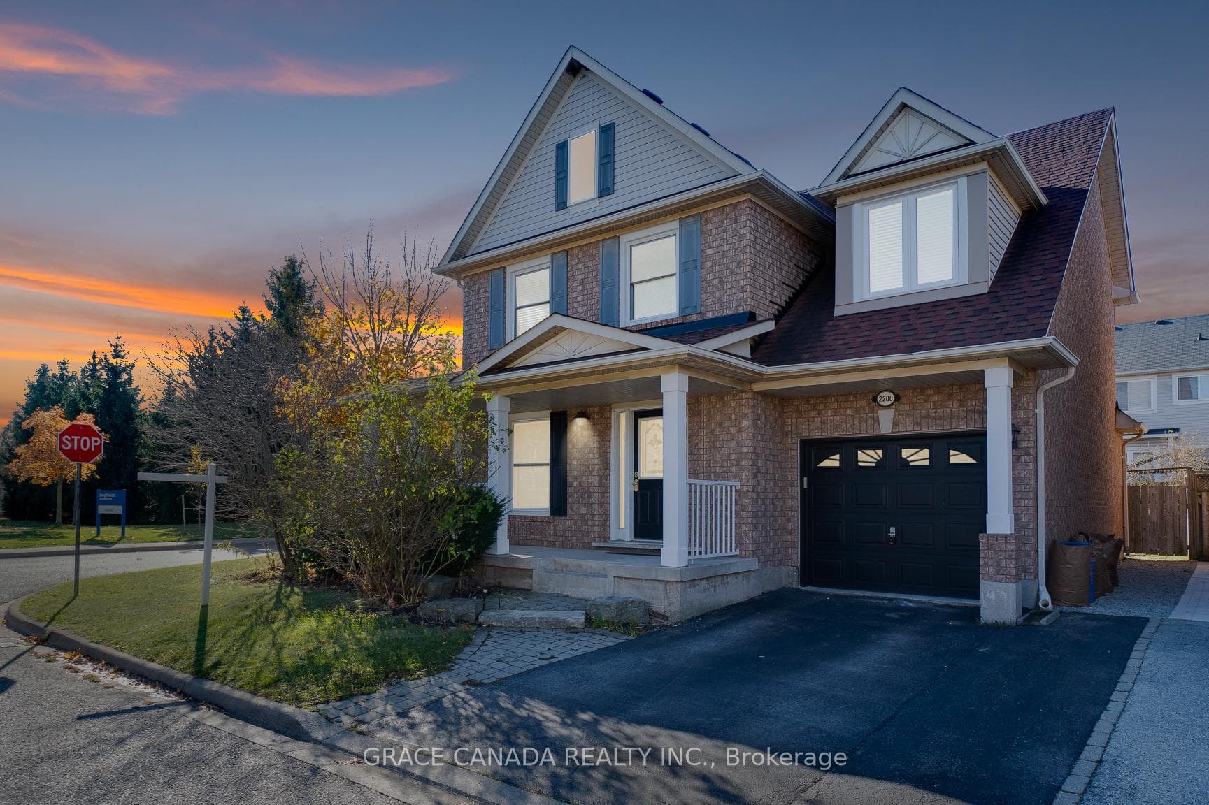 2200 Irving Street, Burlington, ON L7L 6T4 - Photo 1