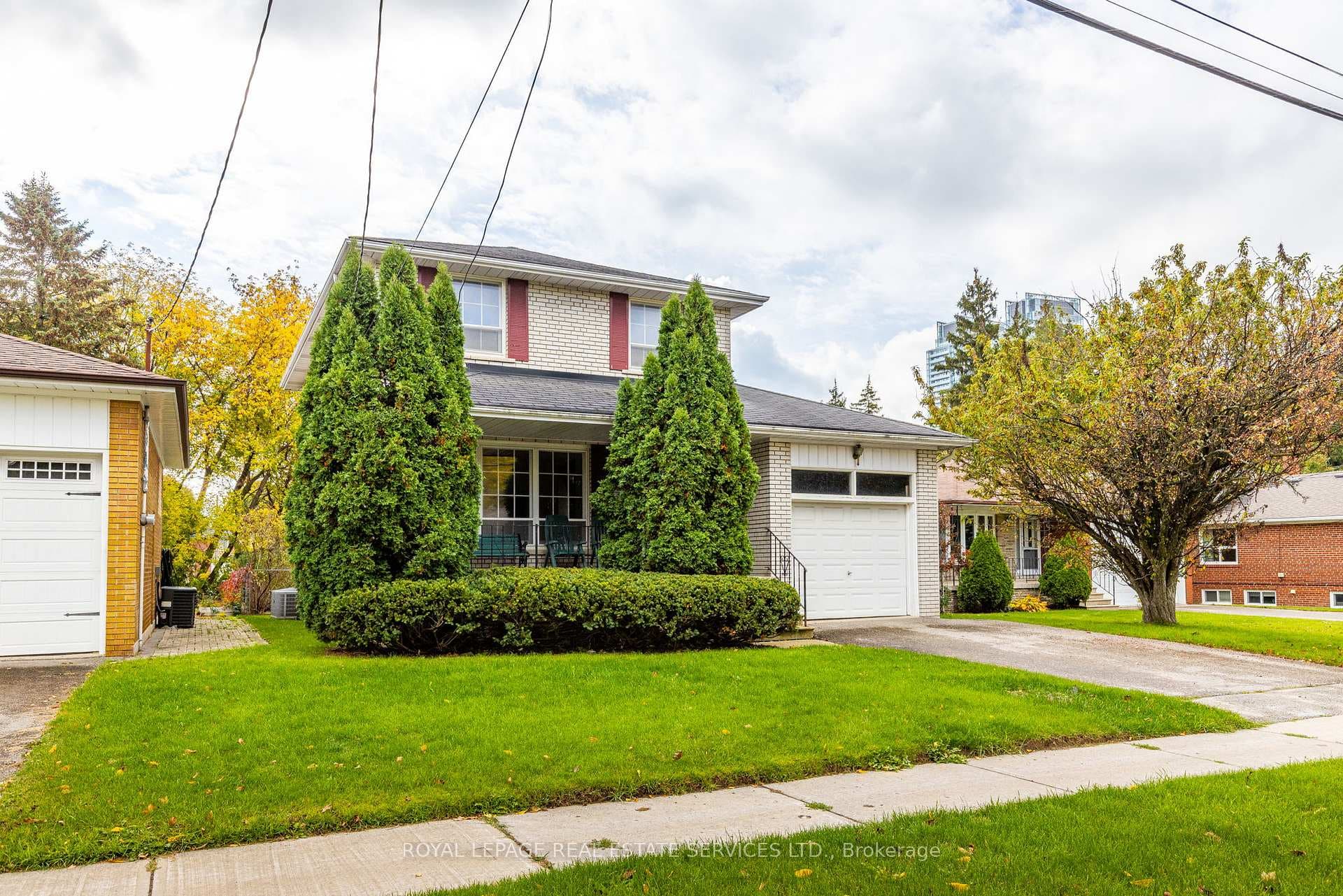 29 Doverwood Court, Willowdale / Newtonbrook, ON M2M 2G6 - Photo 1