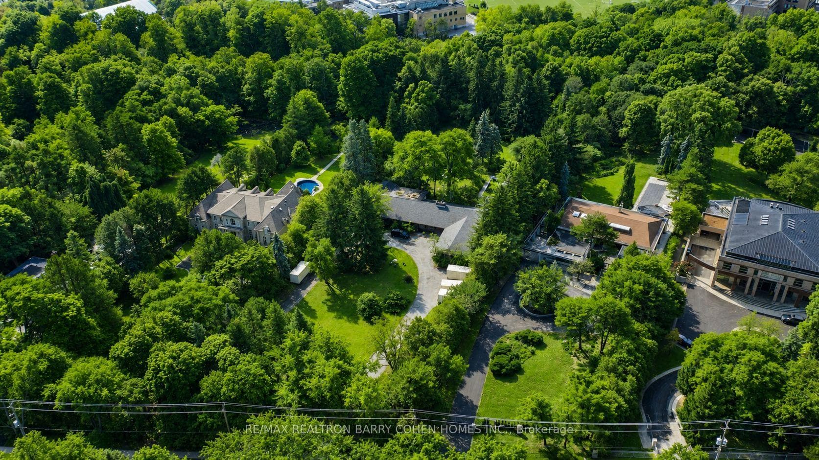 14 Park Lane Circle, Bridle Path / York Mills / Hoggs Hollow, ON M3B 1Z7 - Photo 1
