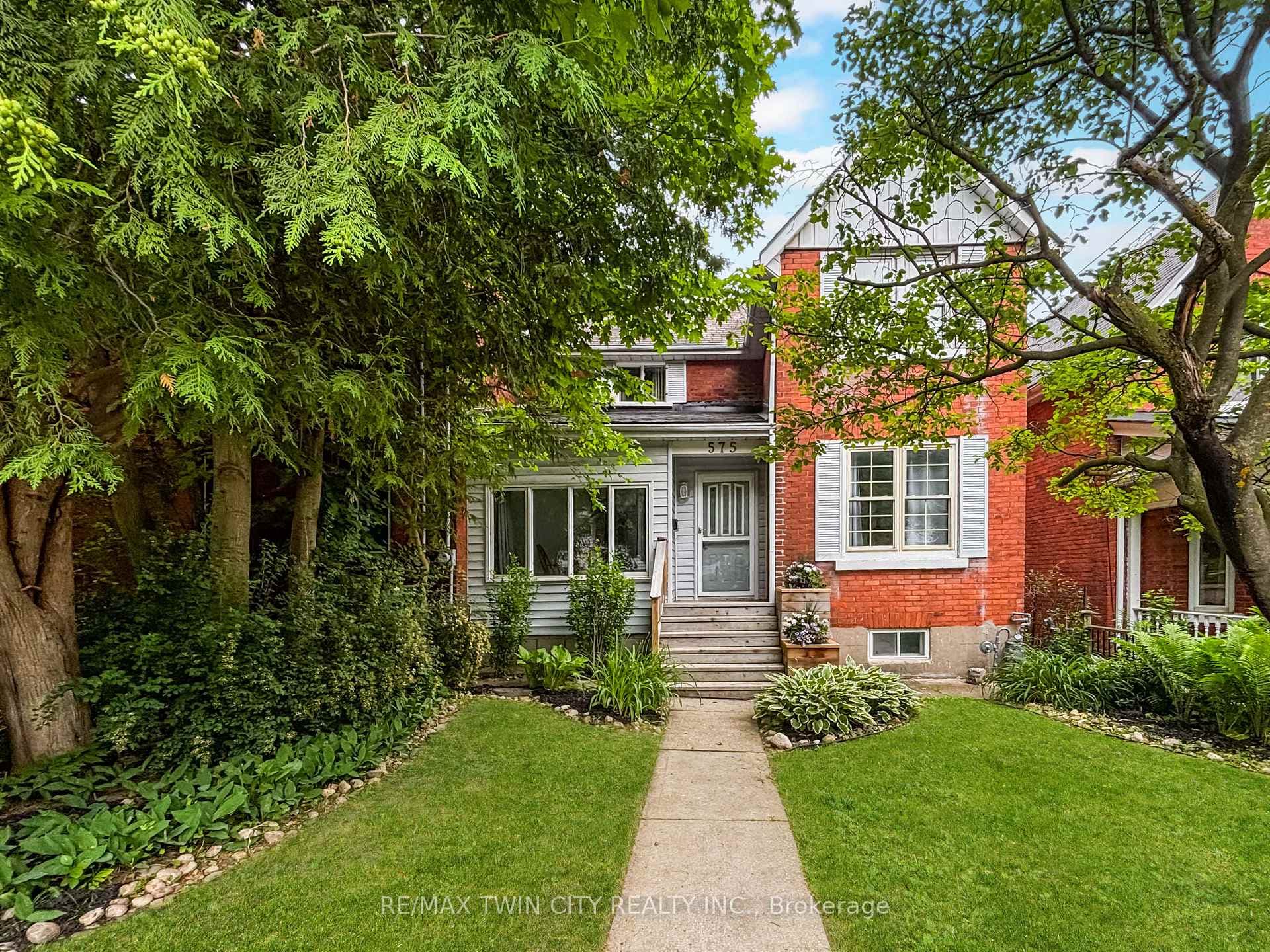 575 George Street, Woodstock, ON N4S 4J7 - Photo 1