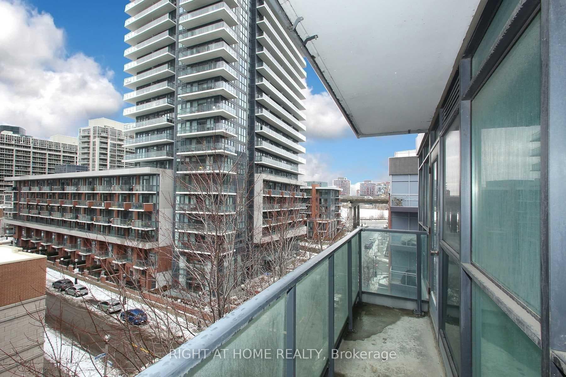 600 Fleet Street Unit 626, Downtown Toronto / Waterfront, ON M5V 1B7 - Photo 1