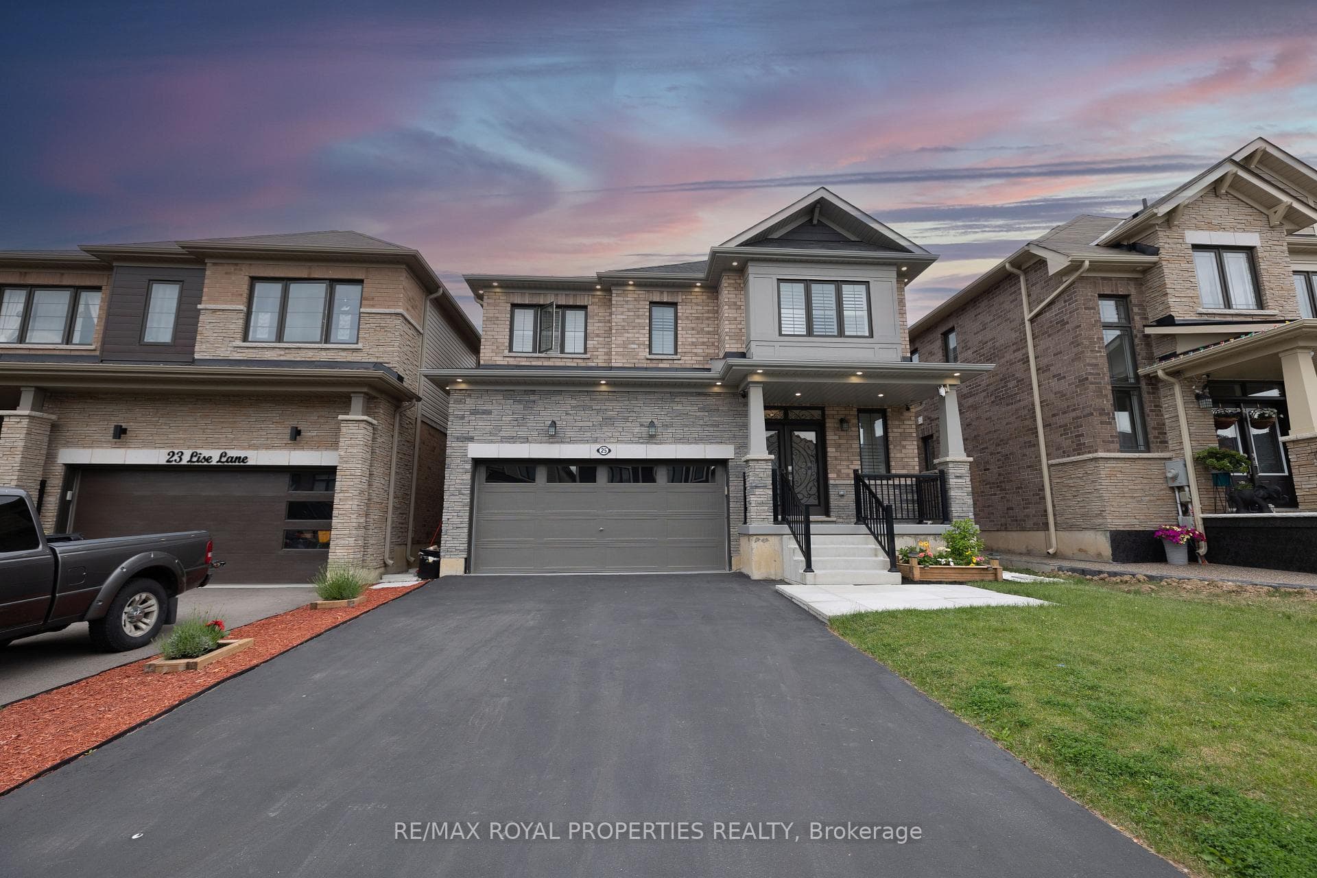25 Lise Lane, Haldimand