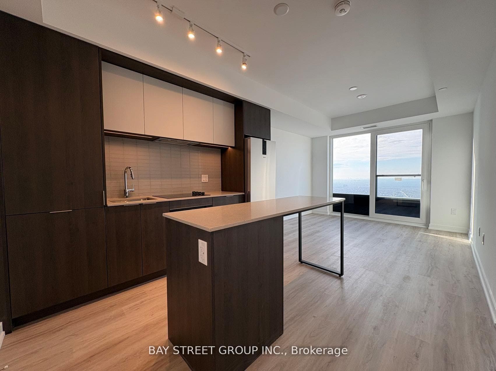 395 Square One Drive Unit 4309, Mississauga, ON L5B 0P6 - Photo 1