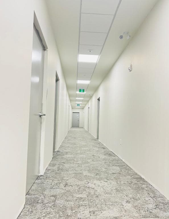 1101 Lackner Boulevard Unit 104, Kitchener, ON N2A 0L3 - Photo 1