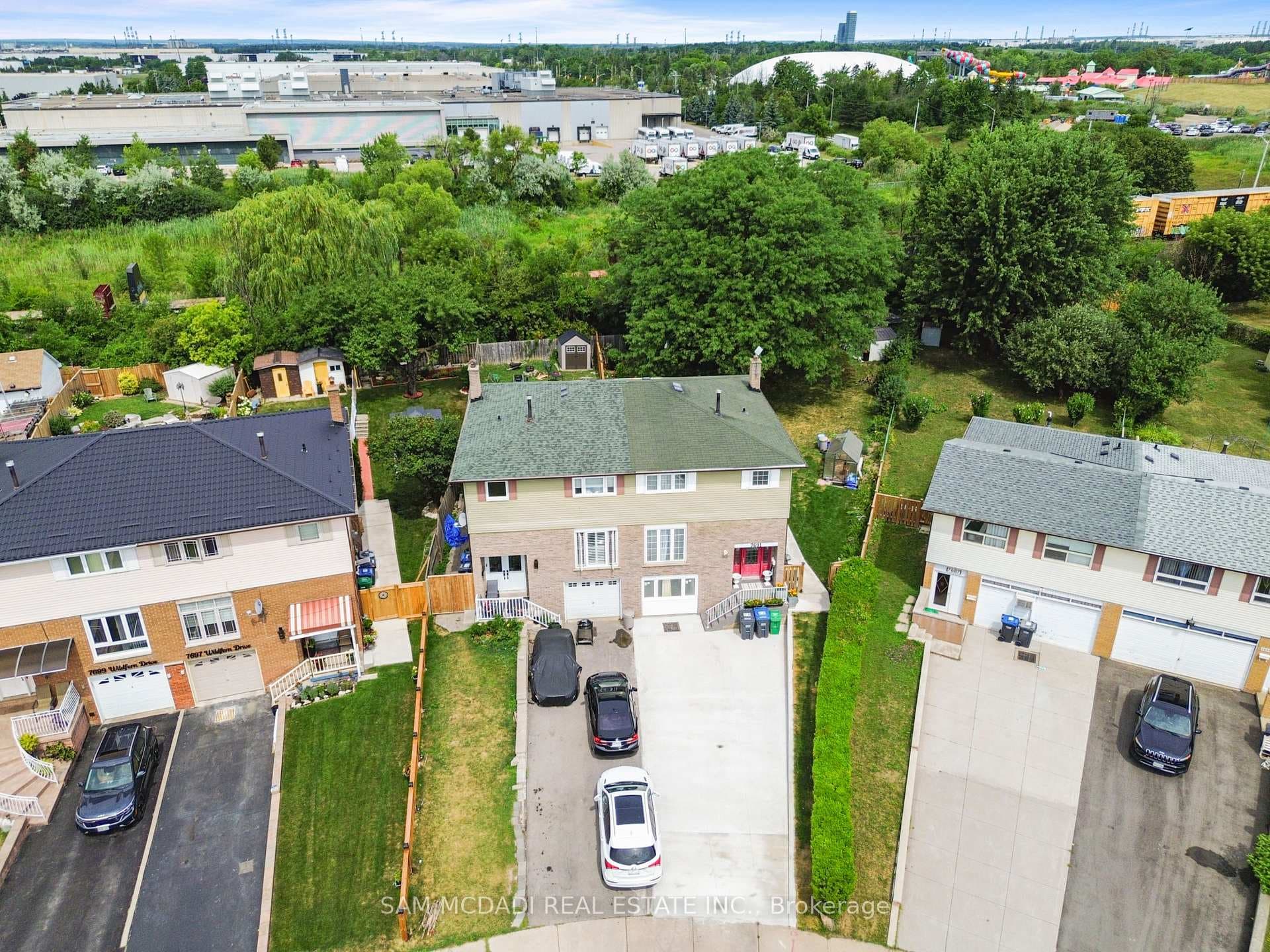7691 Wildfern Drive, Mississauga, ON L4T 3P8 - Photo 1