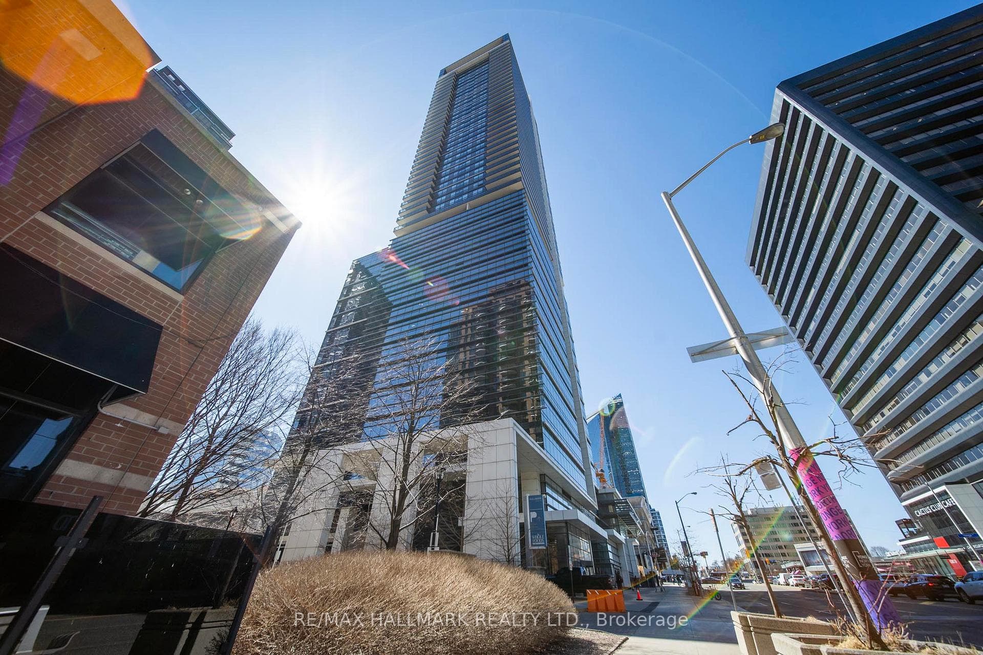 5 Sheppard Avenue Unit 4022, Willowdale / Newtonbrook, ON M2N 0G4 - Photo 1